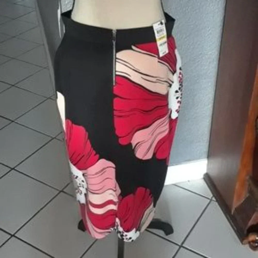 Alfani Flowered Skirt- NWT - Picture 5 of 5